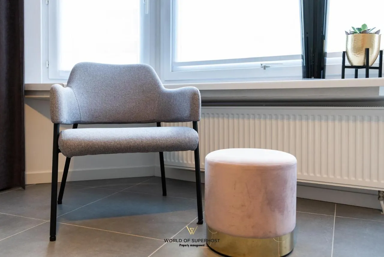Spacious Apartment Closeby The Sea Up To 6 People! Ostend
