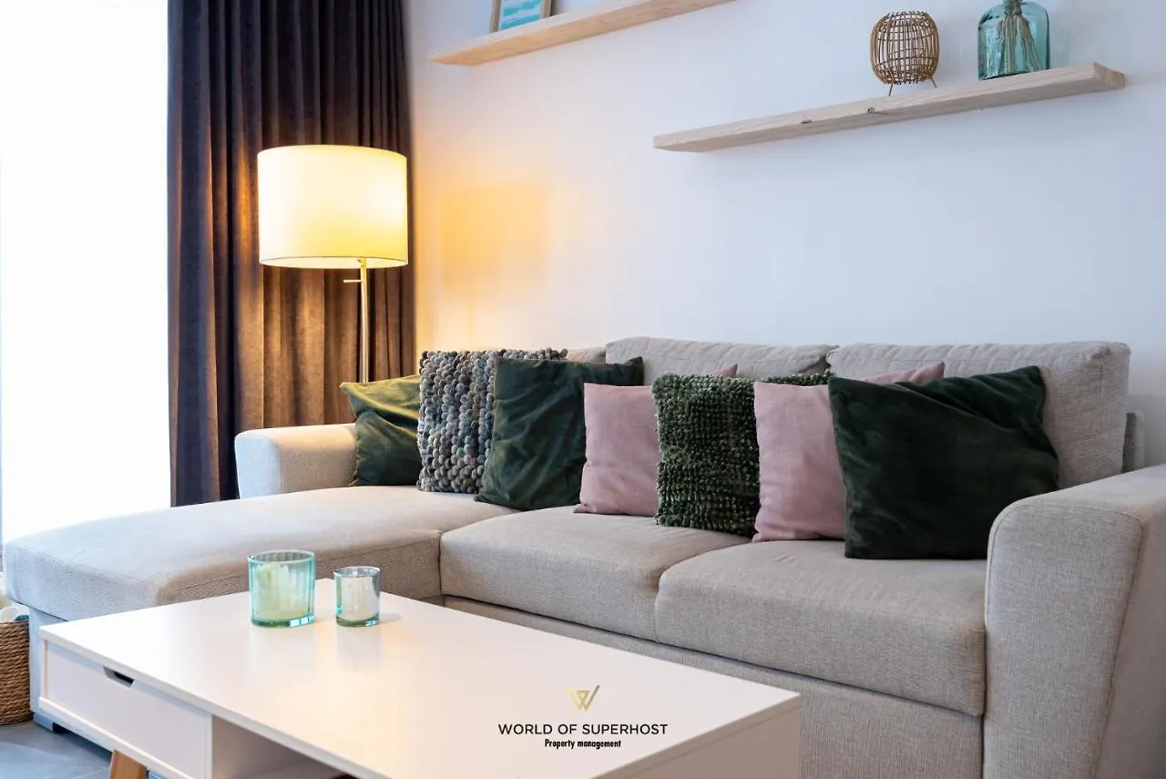 Spacious Apartment Closeby The Sea Up To 6 People! Ostend