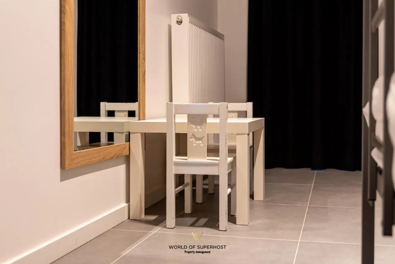 Spacious Apartment Closeby The Sea Up To 6 People! Ostend Belgium